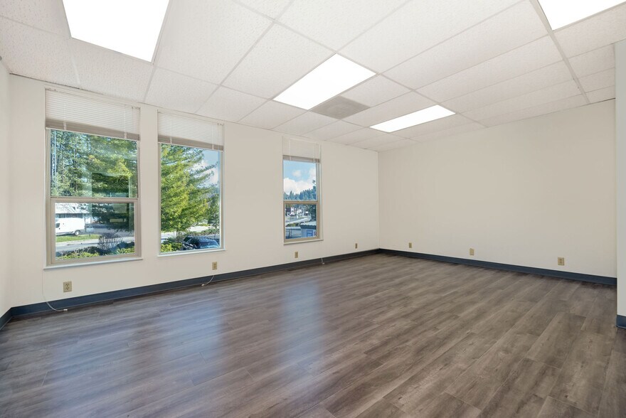 More Photos Of 741-749 Maltman Dr, Grass Valley Office For Sale