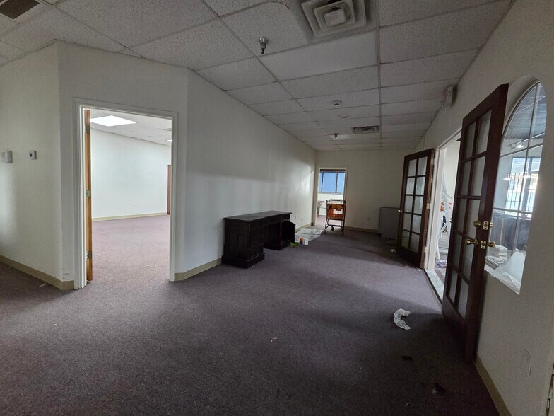 More Photos Of 13572 TX-249, Houston Industrial For Lease