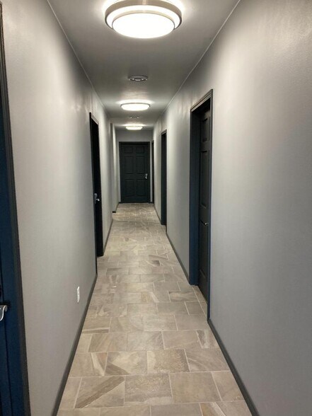 More Photos Of 1607 Lake Ave, Storm Lake Medical For Sale