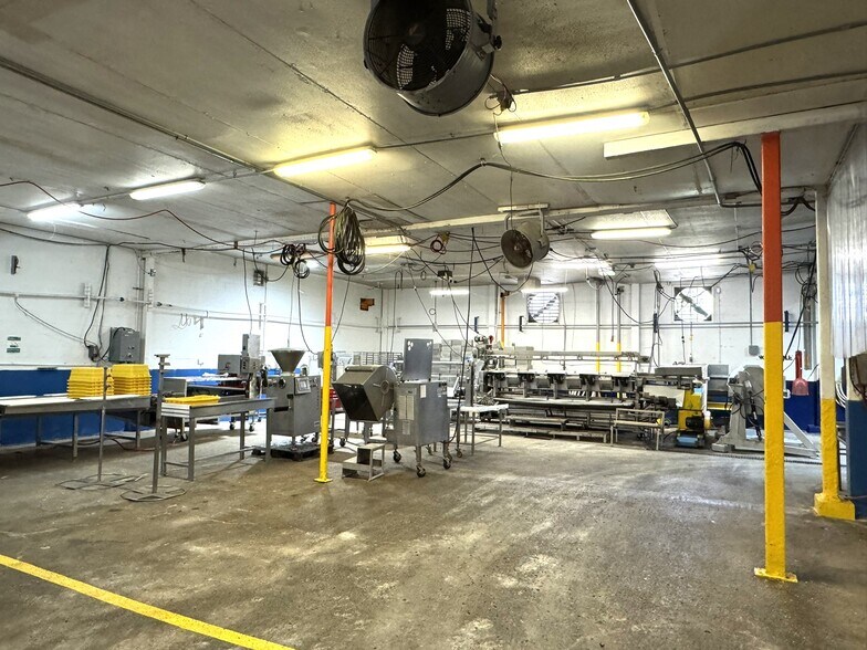 More Photos Of 3088 Kindred Ave, Tokeland Food Processing For Sale