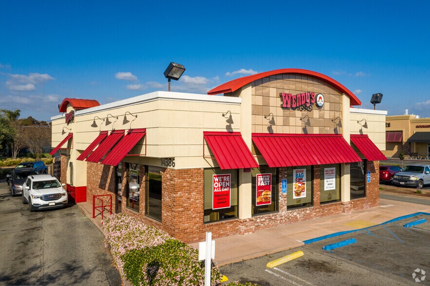 More Photos Of 14200-14450 Culver Dr, Irvine Storefront For Lease