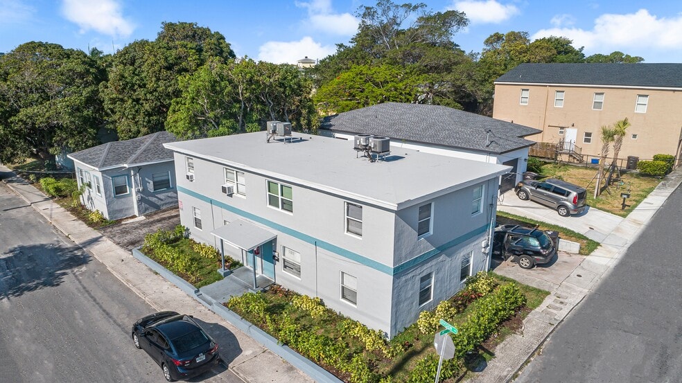 Primary Photo Of 1913 Division Ave, West Palm Beach Apartments For Sale