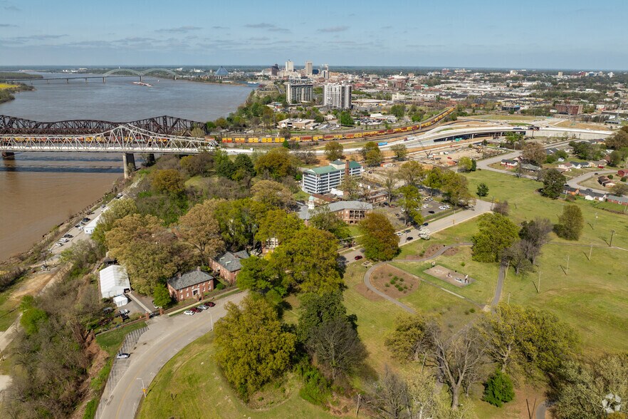 More Photos Of 360 Metal Museum Dr, Memphis Apartments For Sale