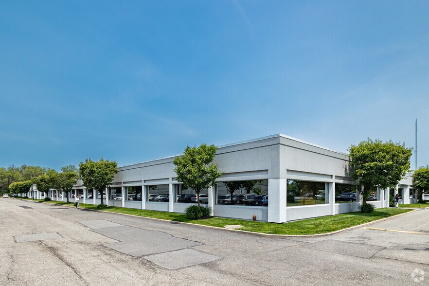 More Photos Of 877 Stewart Ave, Garden City Medical For Sale