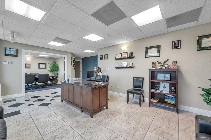 More Photos Of 5223 Park Blvd, Pinellas Park Office For Sale