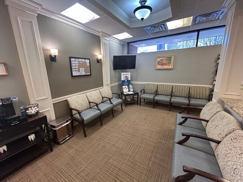 More Photos Of 149 Market St, Lowell Medical For Sale
