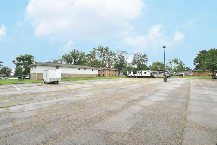 More Photos Of 517 E Monroe St, Metamora Multifamily For Sale