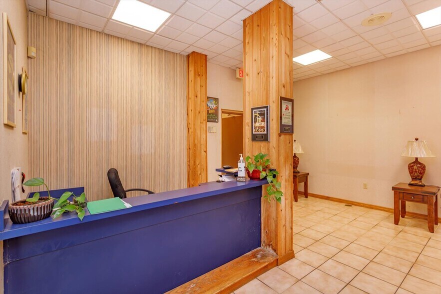 More Photos Of 200 N Thornton Ave, Orlando Office For Sale