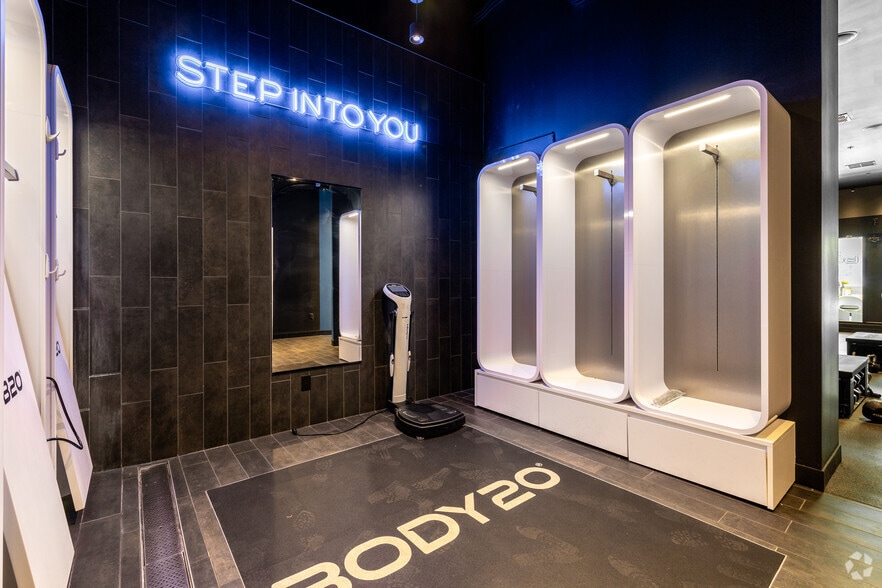 More Photos Of W 87th St Pky @ Renner Blvd, Lenexa Unknown For Lease