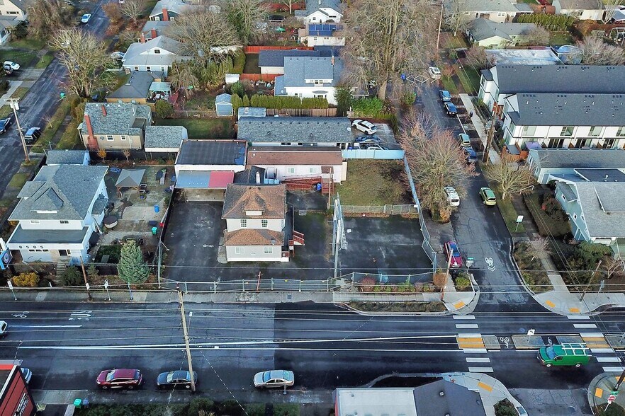 More Photos Of 8523 SE Stark St, Portland Land For Sale