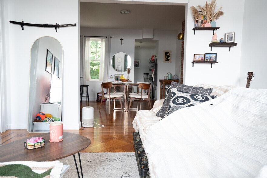 More Photos Of 121 Montgomery St, Newburgh Apartments For Sale