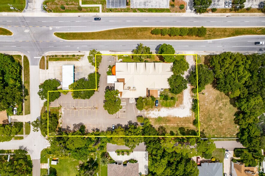 More Photos Of 13800 Park Blvd, Seminole Office For Lease