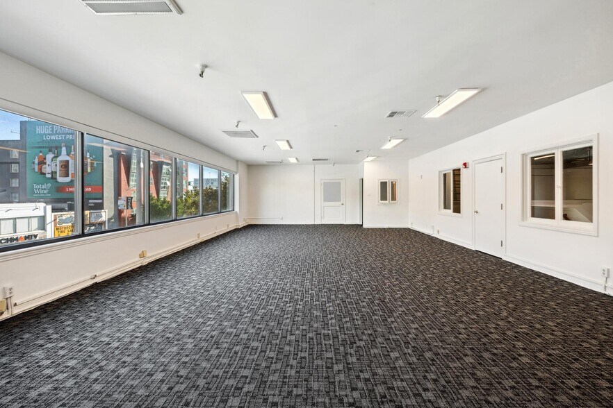 More Photos Of 674 Harrison St, San Francisco Warehouse For Lease