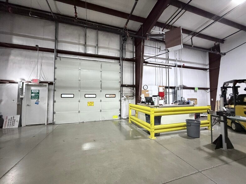 More Photos Of 688 Tolman Creek Rd, Ashland Refrigeration Cold Storage For Lease