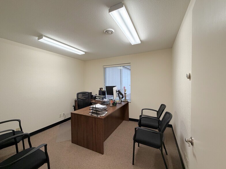 More Photos Of 7745 Goedderz Rd, Baxter Warehouse For Sale