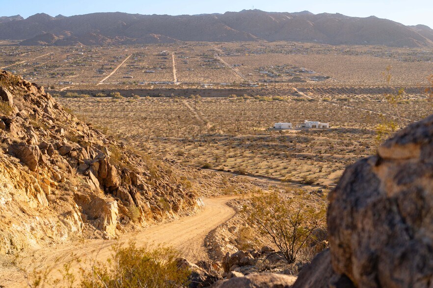 More Photos Of 61271 Calle Los Amigos, Joshua Tree Land For Sale