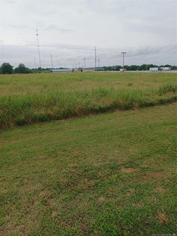 More Photos Of Paul Carr Drive, Checotah Land For Sale