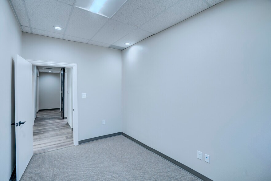 More Photos Of 3492 Long Prairie Rd, Flower Mound Office Residential For Lease