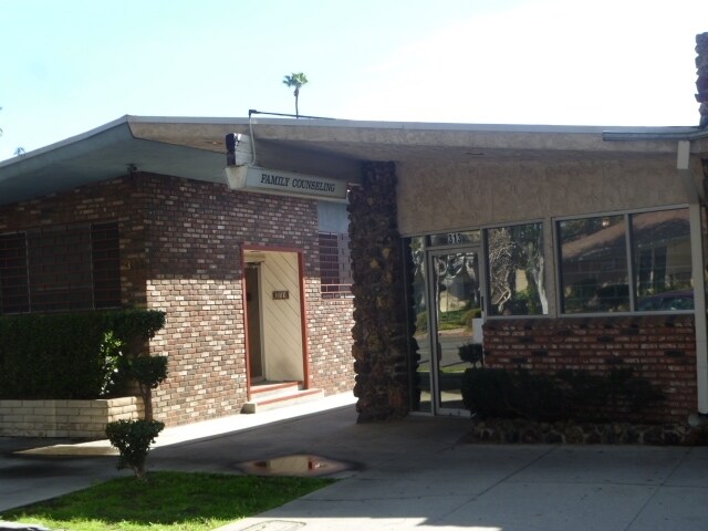 More Photos Of 313 W F St, Ontario Medical For Lease