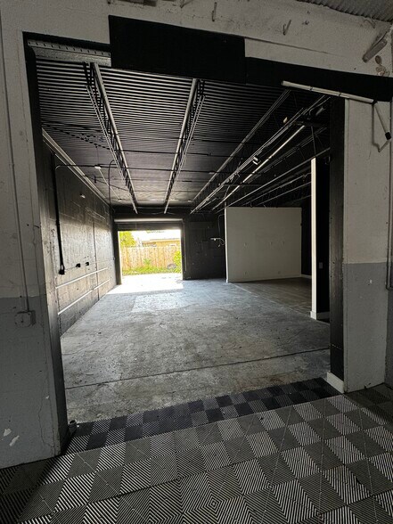 More Photos Of 1800-1812 SW 7th Ave, Pompano Beach Warehouse For Sale