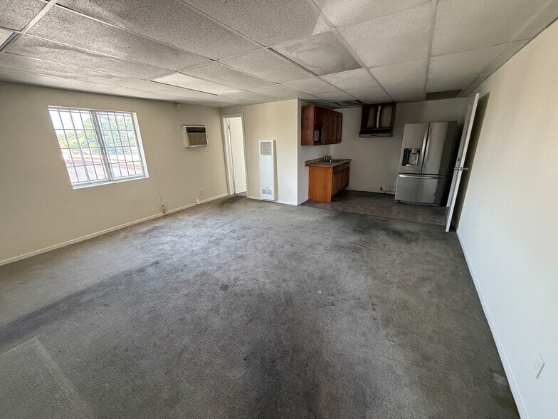 More Photos Of 6218 Maywood Ave, Bell Warehouse For Sale