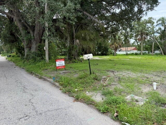 More Photos Of 200 11th Ave E, Bradenton Land For Sale
