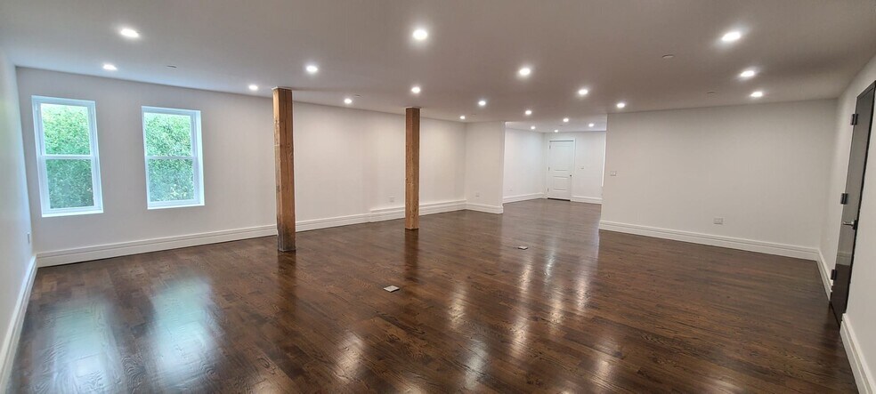More Photos Of 94-01-94-03 101st Ave, Ozone Park Apartments For Lease