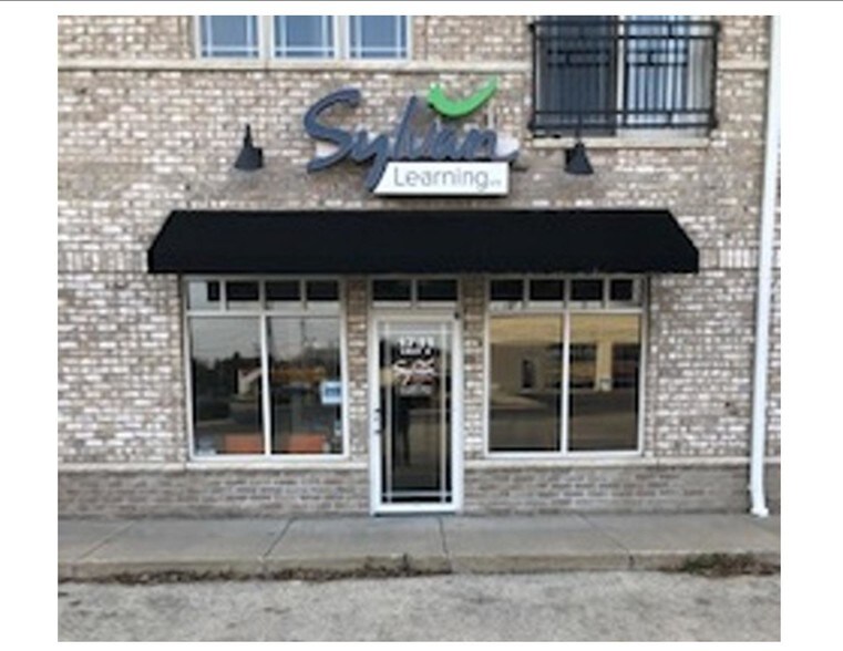 Primary Photo Of 1711 DeKalb Ave, Sycamore Office For Lease