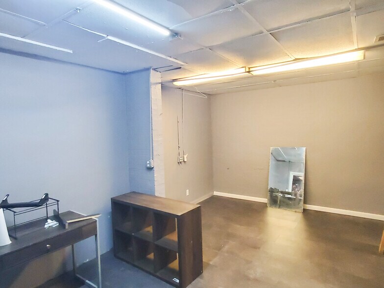 More Photos Of 1400 Shorter Ave NW, Rome Flex For Sale