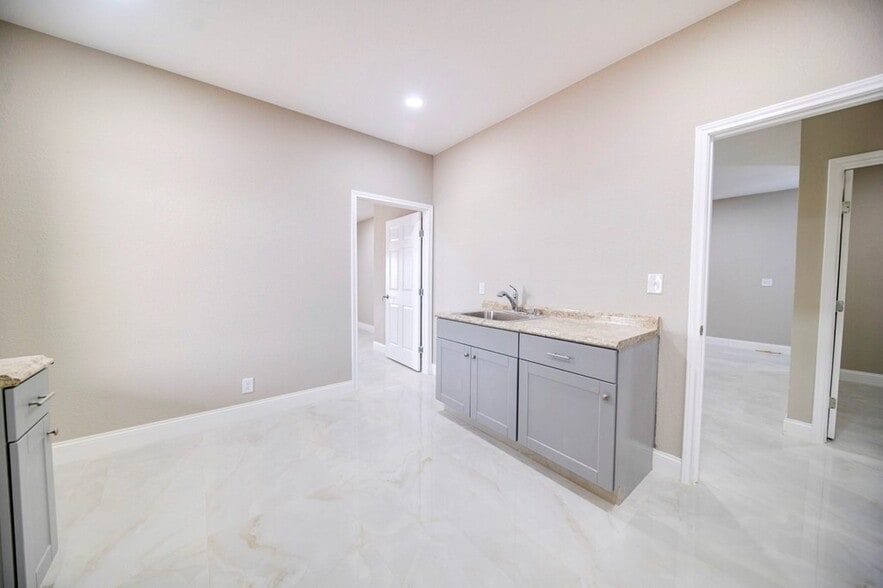 More Photos Of 14480 W I-20, Odessa Industrial For Sale