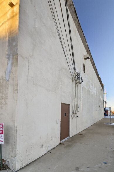 More Photos Of 602 G Ave, Grundy Center Fast Food For Sale