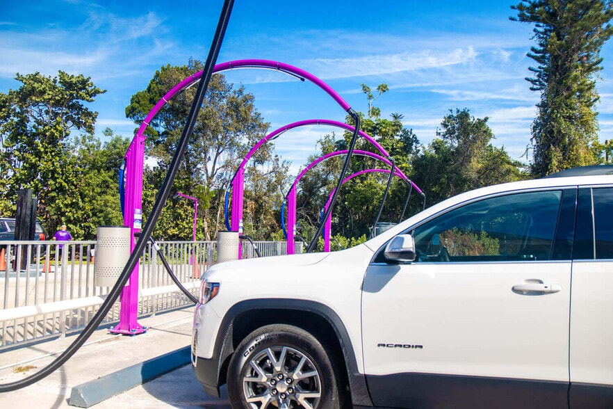 More Photos Of 13020 Us-1 Hwy, Sebastian Carwash For Sale