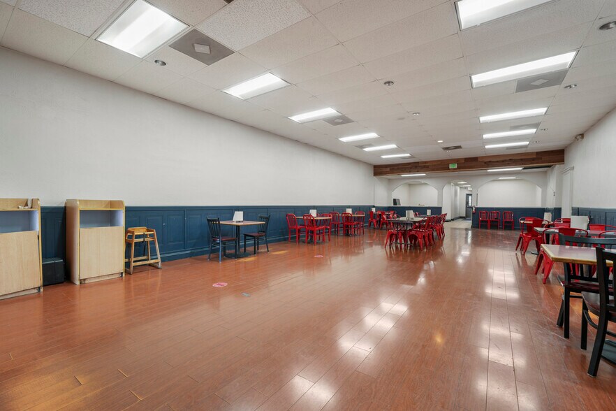 More Photos Of 834-836 Texas St, Fairfield Restaurant For Sale