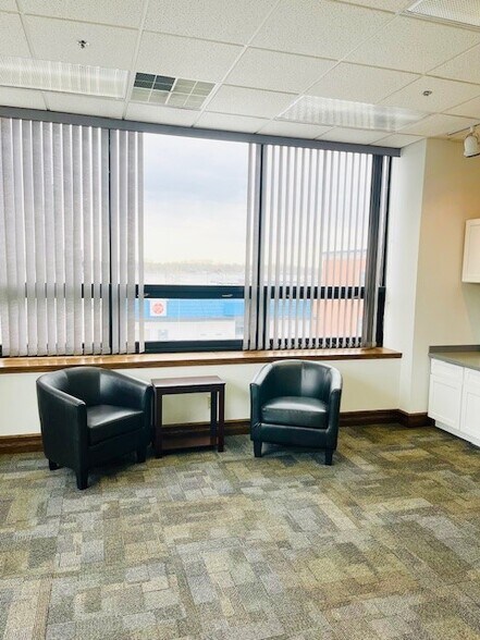 More Photos Of 205 Washington St, Burlington Office For Lease