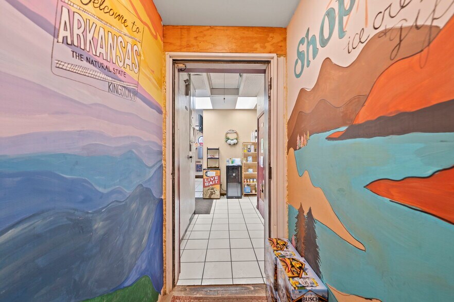 More Photos Of 5283 Arkansas 21, Huntsville General Retail For Sale