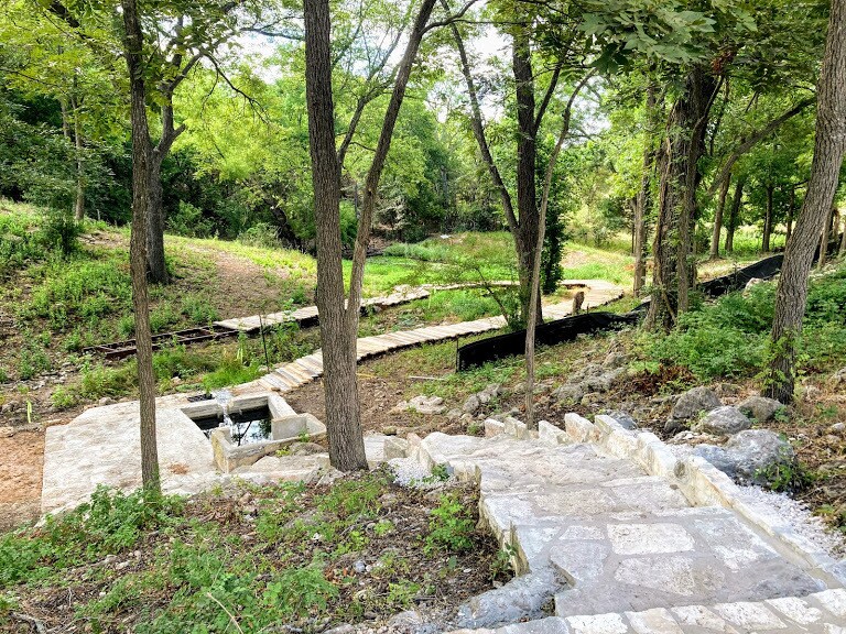 More Photos Of 385 Creek Rd, Dripping Springs Loft Creative Space For Sale