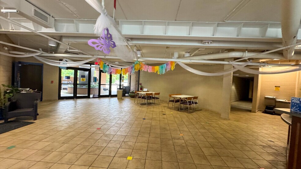 More Photos Of 5133 Darrow Rd, Hudson Health Club For Sale