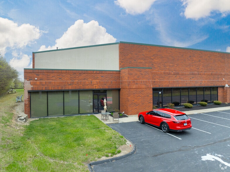 Primary Photo Of 5406-5474 Spellmire Dr, West Chester Warehouse For Lease