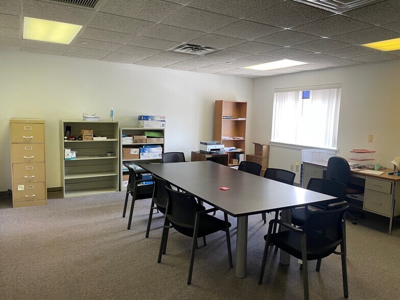 More Photos Of 200 Corporate Cir, Toms River Warehouse For Lease