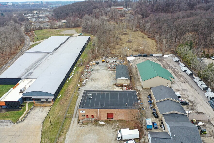 More Photos Of 1234 Brittain Rd, Akron Warehouse For Sale