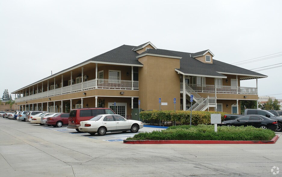 More Photos Of 408 S Beach Blvd, Anaheim Medical For Sale