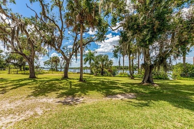 More Photos Of 2200 Marina Park Dr, Fort Myers Marina For Sale