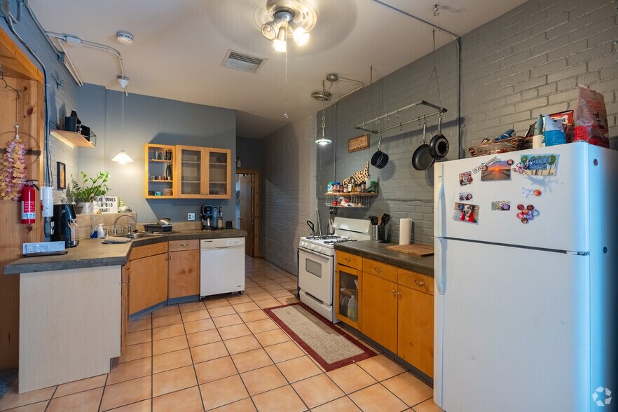 More Photos Of 66-70 S Broadway, Denver Apartments For Sale
