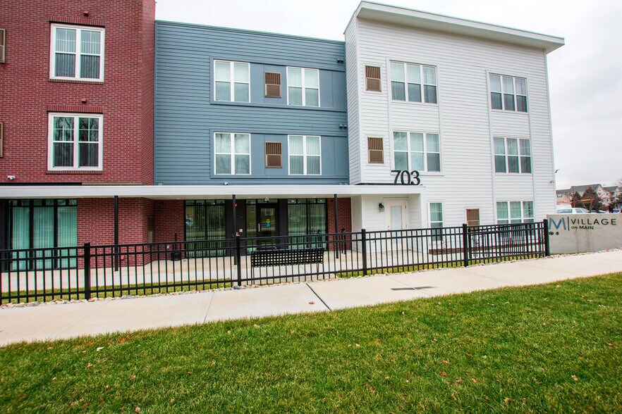 More Photos Of 703 W Main St, Waunakee Apartments For Lease