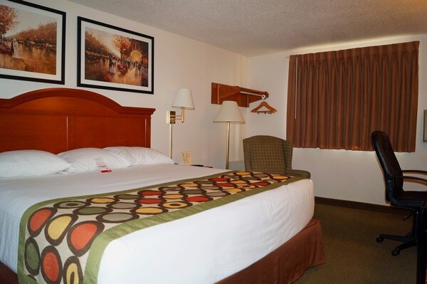 More Photos Of 2124 N Lacrosse St, Rapid City Hotel For Sale