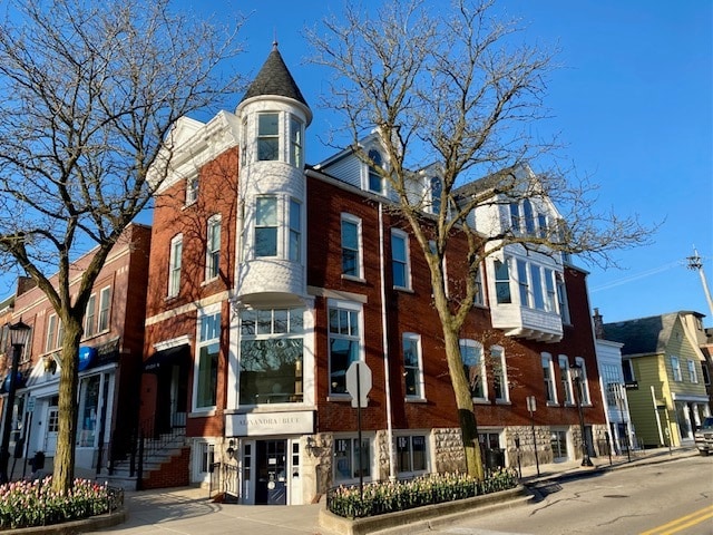Primary Photo Of 2-6 W 1st St, Hinsdale Storefront Retail Office For Sale