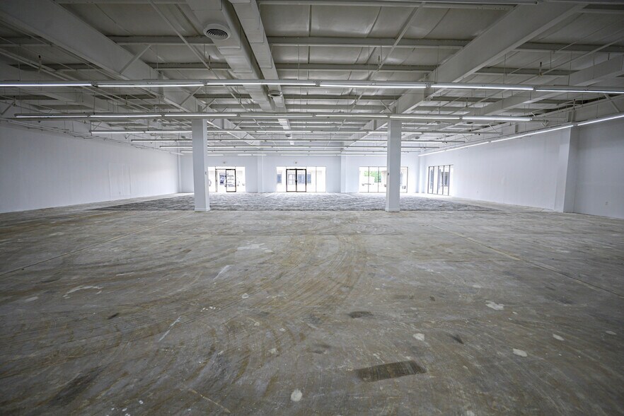 More Photos Of , Eddyville General Retail For Sale
