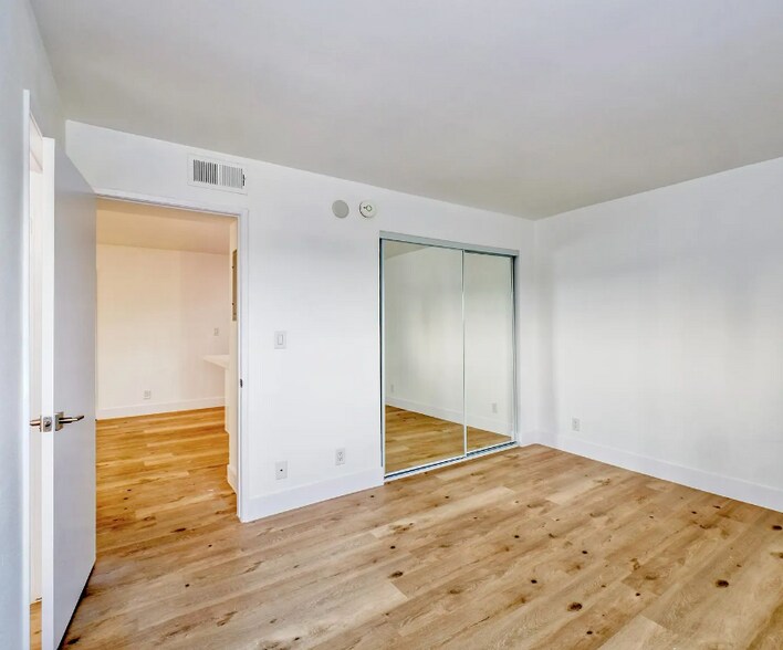 More Photos Of 3232 W Avenue 32, Los Angeles Apartments For Sale