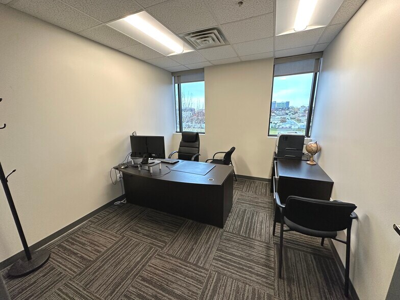 More Photos Of 45 W 10000 S, Sandy Office For Lease
