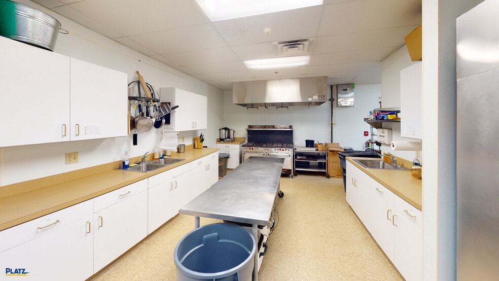 More Photos Of 8387 Tod Ave, Youngstown Lodge Meeting Hall For Sale